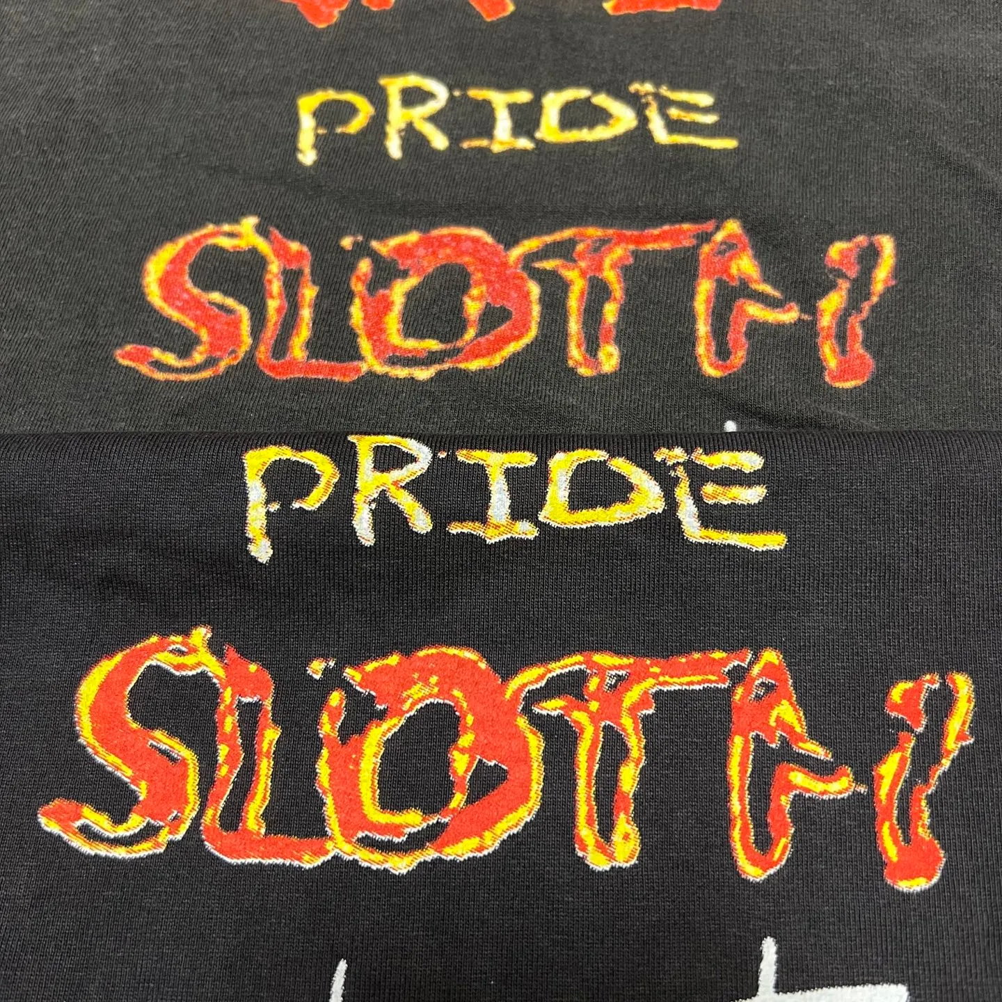 Comparison of printing proofs SAINT Mxxxxxx SEVEN DEADLY SS TEE/BLK Phantom SAINT Seven Deadly Sins Printed TEE Washed Black S-XL Look for cylindrical fabrics without side seams. Don’t buy open width fabrics anymore. It’s boring. Asut garments are dyed. The whole piece is sprayed with horse. Re-spray heavy fade. Collar and cuffs are frayed. Many hangings are worn. Accessories are complete. Customized original consistent main mark/wash mark/little angel anti-counterfeiting mark.